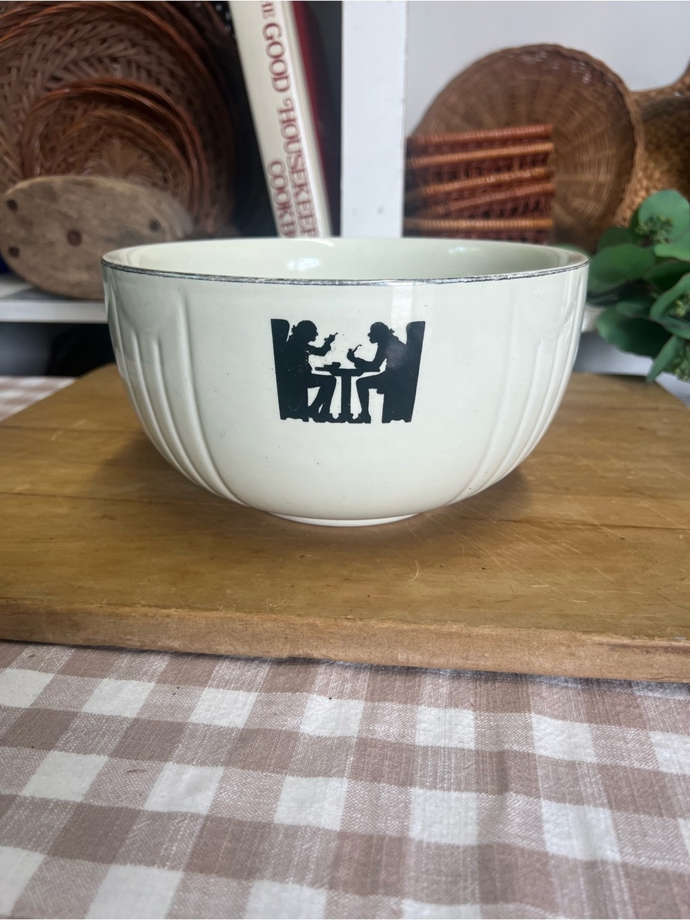 Vintage hall’s superior bowl tavern silhouette 9” replacement